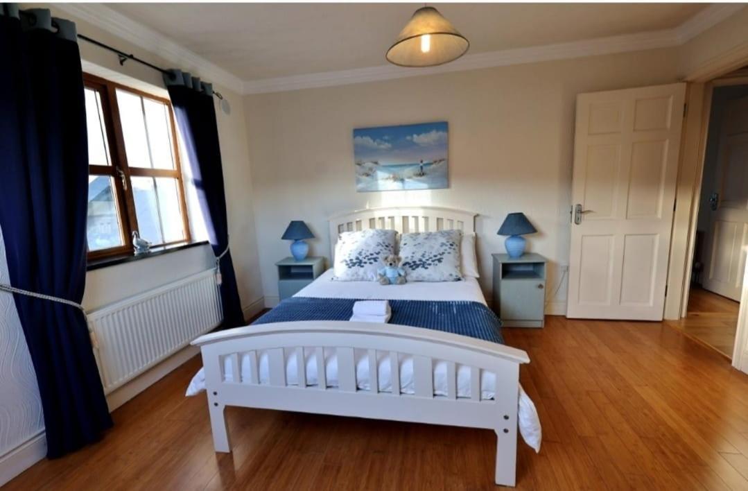 The Cliffs Of Moher Holiday House 杜林 外观 照片