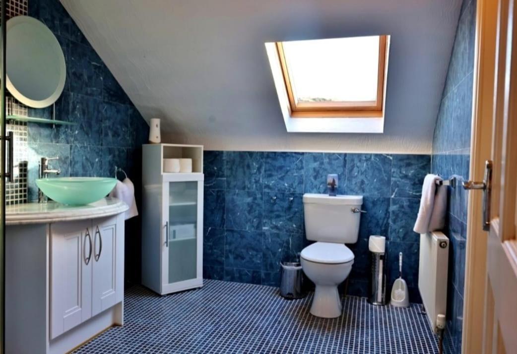 The Cliffs Of Moher Holiday House 杜林 外观 照片